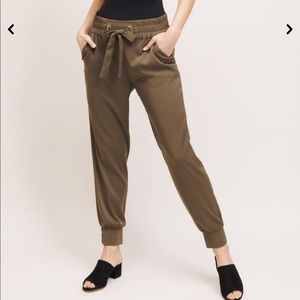 Dynamite sacha belted jogger pants